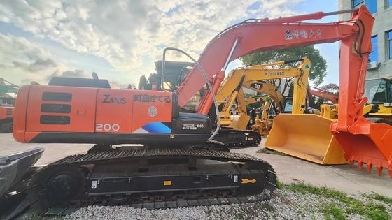 Naranja en buen estado 19400KG Excavadora Hitachi de segunda mano Zx200 con 109.6kw de potencia