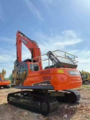 Excavadora original de importación coreana Doosan DX300LC, de 30 toneladas de peso operativo, 0.64-1.75m3 de cubo, 151 kW de potencia