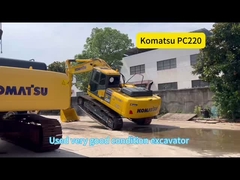 Komatsu PC220 usado